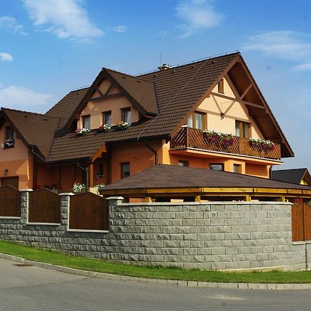 Penzion Family Rusin Vel'ka Lomnica Exterior photo